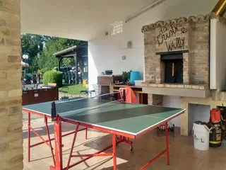 Ping-pong e barbecue in muratura
